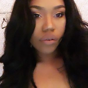 Meet your Posher, Jasmine